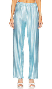 L'IDEE Le Salon Pant in Blue - L'IDEE Pantalon Le Salon en Bleu - L'IDEE Le Sa​​lon 蓝色长裤 - L'IDEE Le Salon Hose in Blau - L'IDEE 르 살롱 팬츠 블루 색상 - Pantaloni L'IDEE Le Salon in blu