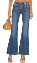 Lovers and Friends River Low Rise Flare in Blue - Lovers and Friends River - Pantalon évasé taille basse - Bleu - Lovers and Friends River 蓝色低层火炬 - Lovers and Friends River Low Rise Flare in Blau - Lovers and Friends River 로우라이즈 플레어 블루 색상 - Amanti e amici River Low Rise Flare in blu