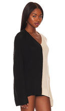 Lovers and Friends Earlene Color Block V Neck in Black,Ivory