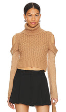 Lovers and Friends Analise Cold Shoulder Sweater in Tan - Lovers and Friends - Analise - Pull à épaules dénudées - Fauve - Lovers and Friends Analise 黄褐色露肩毛衣 - Lovers and Friends Analise Cold Shoulder Pullover in Hellbraun - Lovers and Friends Analise 콜드 숄더 스웨터 탠 색상 - Amanti e amici analizzano il maglione con spalle scoperte in marrone chiaro