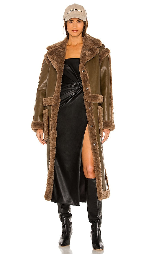 LPA Adriano Coat in Taupe - Manteau LPA Adriano en taupe - LPA Adriano 灰褐色外套 - LPA Adriano Mantel in Taupe - LPA 아드리아노 코트 - Cappotto LPA Adriano color talpa