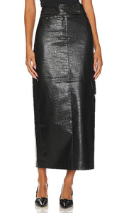 LPA Halle Faux Leather Maxi Skirt in Black - LPA Halle - Jupe longue en similicuir noir - LPA Halle 黑色人造皮革长裙 - LPA Halle Kunstleder-Maxirock in Schwarz - LPA Halle 인조 가죽 맥시 스커트블랙 색상 - Gonna lunga LPA Halle in ecopelle nera