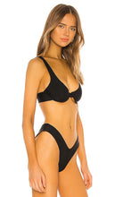 LPA Hally Top in Black