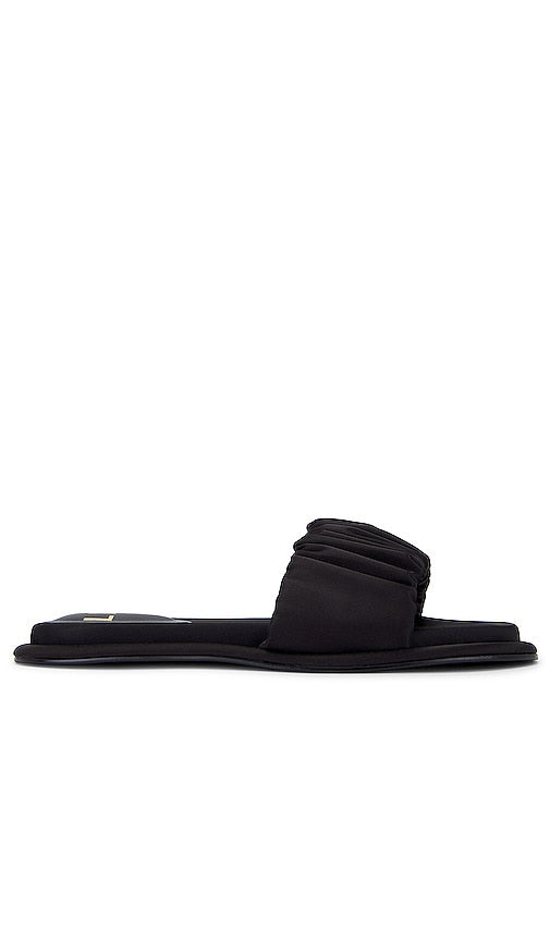 LPA Madison Flat Sandal in Black - Sandale plate LPA Madison en noir - LPA Madison 黑色平底凉鞋 - LPA Madison Flache Sandale in Schwarz - LPA Madison 플랫 샌들블랙 색상 - Sandalo piatto LPA Madison in nero