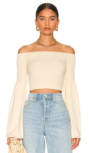 LPA Nalle Off Shoulder Sweater in Ivory - LPA Nalle - Pull à épaules dénudées en ivoire - LPA Nalle 象牙色露肩毛衣 - Schulterfreier Pullover „Nalle“ von LPA in Elfenbein - LPA Nalle 오프 숄더 스웨터 아이보리 색상 - Maglione con spalle scoperte LPA Nalle in avorio