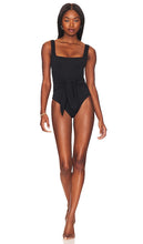 LSPACE Balboa One Piece in Black - LSPACE Balboa une pièce en noir - LSPACE Balboa One Pie 黑色 - LSPACE Balboa Einteiler in Schwarz - LSPACE 발보아 원피스 블랙 색상 - Costume intero LSPACE Balboa in nero