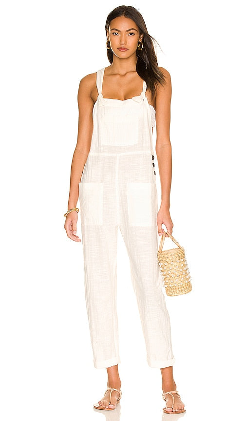 LSPACE Cali Girl Jumpsuit in White - Combinaison LSPACE Cali Girl en blanc - LSPACE Cali Girl 白色连身裤 - LSPACE Cali Girl Overall in Weiß - LSPACE Cali Girl 점프수트 화이트 색상 - Tuta da ragazza LSPACE Cali in bianco