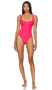 LSPACE Kendal One Piece in Red - LSPACE Kendal une pièce en rouge - LSPACE Kendal 一件红色 - LSPACE Kendal Einteiler in Rot - LSPACE Kendal 원피스 레드 색상 - LSPACE Kendal Costume intero in rosso