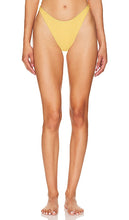 LSPACE Leilani Sunrise Seashell Bottom in Yellow - Bas LSPACE Leilani Sunrise Seashell en jaune - LSPACE Leilani Sunrise 黄色贝壳底 - LSPACE Leilani Sunrise Muschelunterteil in Gelb - LSPACE Leilani Sunrise Seashell 하의 옐로우 색상 - Fondo LSPACE Leilani Sunrise Seashell in giallo