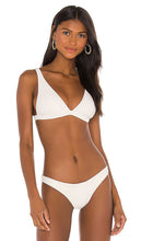 LSPACE Nina Bikini Top in Cream - Haut de bikini LSPACE Nina en crème - LSPACE Nina 奶油色比基尼上衣 - LSPACE Nina Bikinioberteil in Creme - LSPACE Nina 비키니 탑 - Top bikini LSPACE Nina color crema