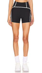 LSPACE Revel Short in Black - Short LSPACE Revel en noir - LSPACE Revel 黑色短裤 - LSPACE Revel Short in Schwarz - LSPACE Revel 쇼츠 블랙 색상 - Pantaloncini LSPACE Revel in nero