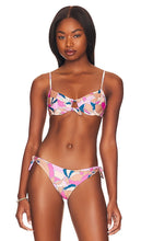 LSPACE Rose Bikini Top in Pink - Haut de bikini LSPACE Rose en rose - LSPACE 粉色玫瑰比基尼上衣 - LSPACE Rose Bikinioberteil in Rosa - LSPACE Rose 비키니 탑 - Top bikini rosa LSPACE in rosa