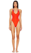 LSPACE Seam-free Marilou One Piece in Red - Une pièce Marilou sans couture LSPACE en rouge - LSPACE 无缝 Marilou 一件式红色 - Nahtfreier Marilou-Einteiler von LSPACE in Rot - LSPACE 심프리 마릴루 원피스 레드 색상 - LSPACE Costume intero Marilou senza cuciture in rosso