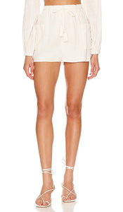 LSPACE Wish You Were Here Shorts in Cream - Short LSPACE Wish You Were Here en crème - LSPACE Wish You Were Here 奶油色短裤 - LSPACE Wish You Were Here Shorts in Creme - LSPACE Wish You Were Here 쇼츠 in 크림 - LSPACE Vorrei che tu fossi qui Pantaloncini color crema