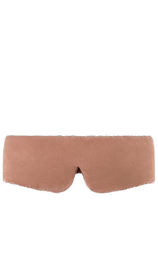 LUNYA Washable Silk Sleep Eye Mask in Mauve - Masque pour les yeux de sommeil en soie lavable LUNYA en mauve - LUNYA 可水洗丝绸睡眠眼罩 紫红色 - LUNYA Waschbare Schlaf-Augenmaske aus Seide in Mauve - LUNYA 워셔블 실크 슬립 아이 마스크 모브 - Maschera per gli occhi per dormire in seta lavabile LUNYA in malva