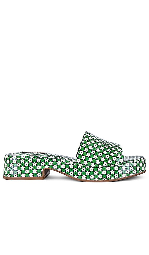 Larroude Athena Mule in Green - Larroude Mule Athena en Vert - Larroude Athena 绿色穆勒鞋 - Larroude Athena Mule in Grün - Larroude Athena 뮬 그린 색상 - Mule Larroude Athena in verde