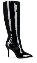 Larroude Kate Boot in Black - Botte Larroude Kate en Noir - Larroude Kate 黑色靴子 - Larroude Kate Stiefel in Schwarz - Larroude 케이트 부츠 블랙 색상 - Stivaletto Kate Larroude in nero