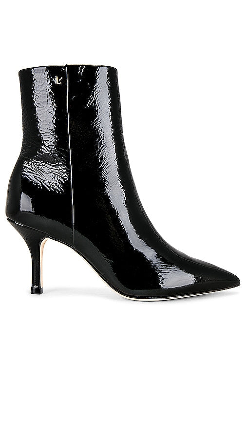 Larroude Mini Kate Boot in Black - Botte Larroude Mini Kate en Noir - Larroude 黑色迷你 Kate 靴子 - Larroude Mini Kate Boot in Schwarz - Larroude 미니 케이트 부츠블랙 색상 - Stivaletto Larroude Mini Kate in nero