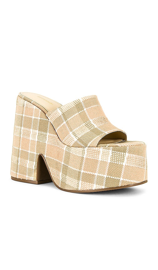 Larroude Wanda Mule in Neutral
