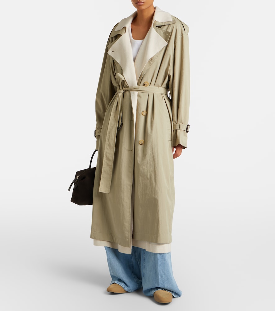 Le Monde Beryl Apres Ski shearling-lined suede ballet flats