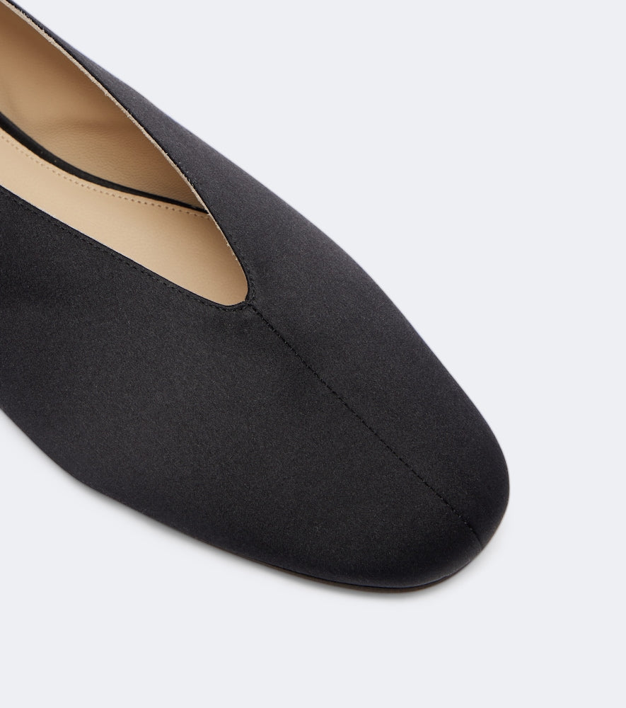 Le Monde Beryl Olympia embellished satin ballet flats