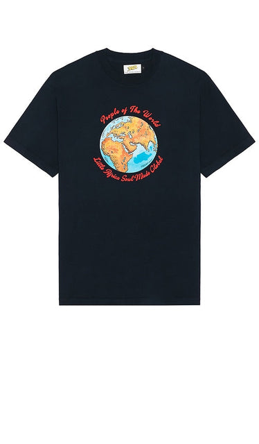 Little Africa People Of The World Tee in Navy - T-shirt Little Africa People Of The World en bleu marine - Little Africa People Of The World 海军蓝 T 恤 - Little Africa People Of The World T-Shirt in Marineblau - Little Africa People Of The World 티셔츠 - Maglietta Little Africa People Of The World in blu marino