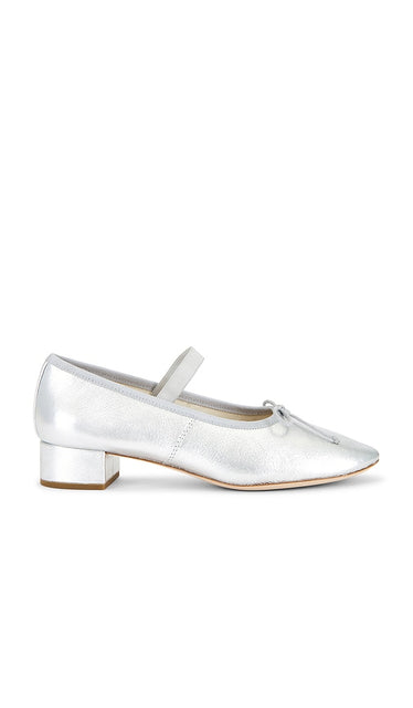 Loeffler Randall Odile Ballet Pump in Metallic Silver, grey | Silver Pump Heels for Women