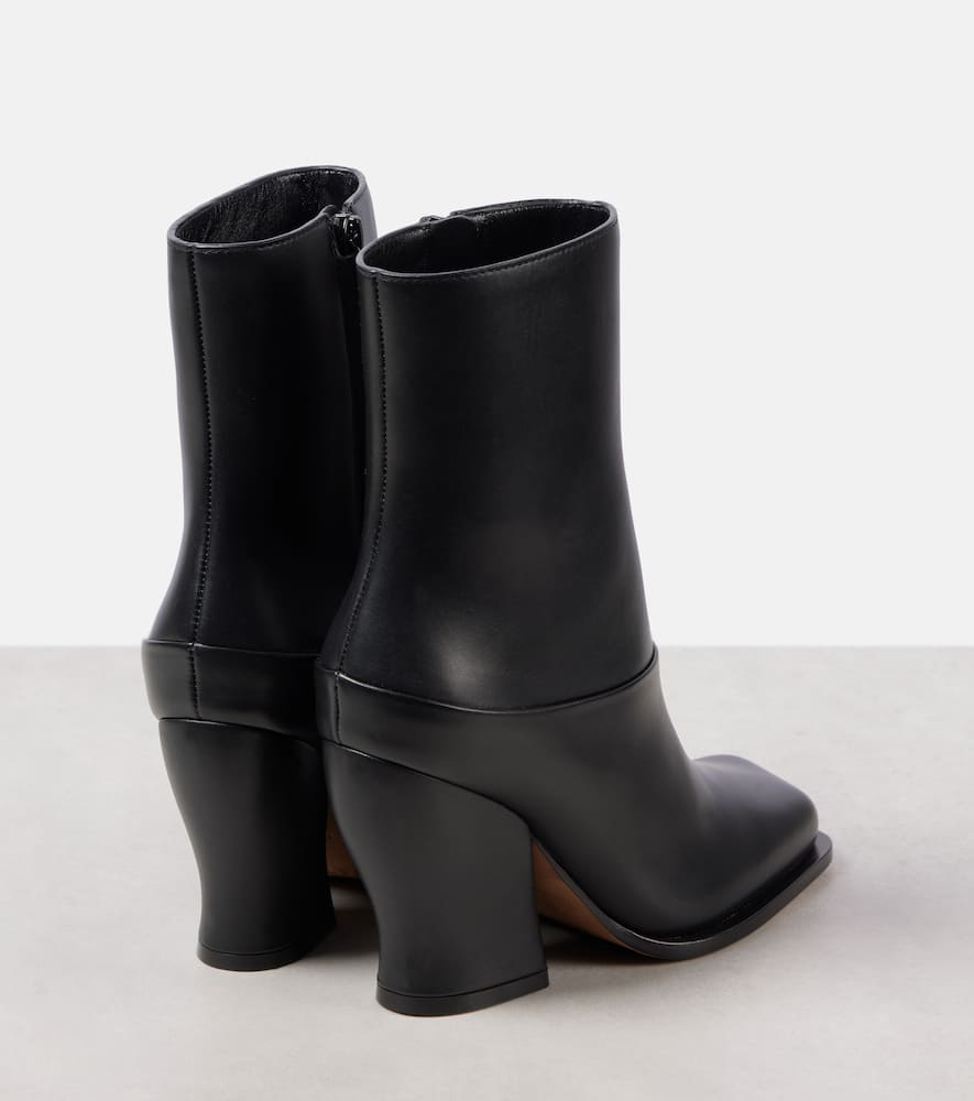 Loewe Onda 90 leather ankle boots