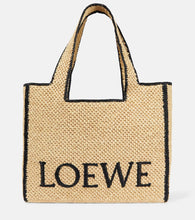 Loewe Paula's Ibiza Large raffia shopper. Shop Loewe Tote Bags for women now.