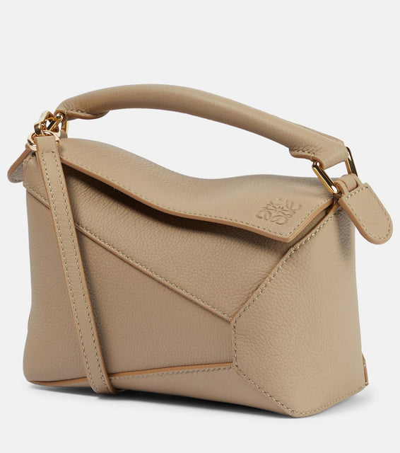 Loewe Puzzle Edge Mini leather shoulder bag. Shop Loewe Shoulder Bags for women now.