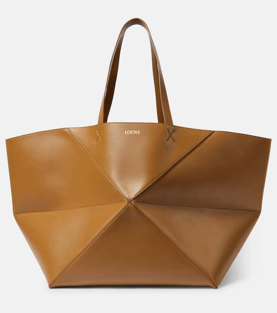 Loewe Puzzle Fold XL leather tote bag. Shop Loewe Tote Bags for women now.