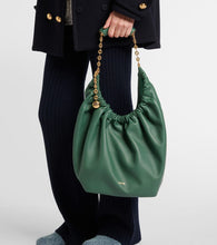 Loewe Squeeze Medium leather shoulder bag