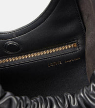 Loewe Squeeze Medium leather shoulder bag