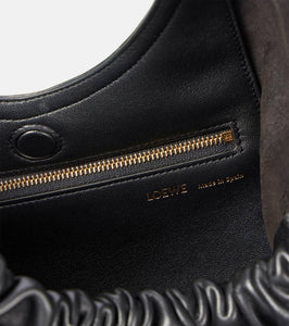 Loewe Squeeze Medium leather shoulder bag