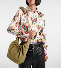 Loewe Squeeze Small leather shoulder bag