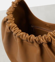 Loewe Squeeze Small leather shoulder bag