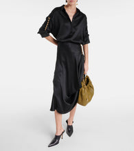 Loewe Squeeze Small leather shoulder bag