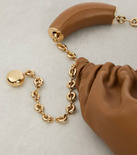 Loewe Squeeze Small leather shoulder bag