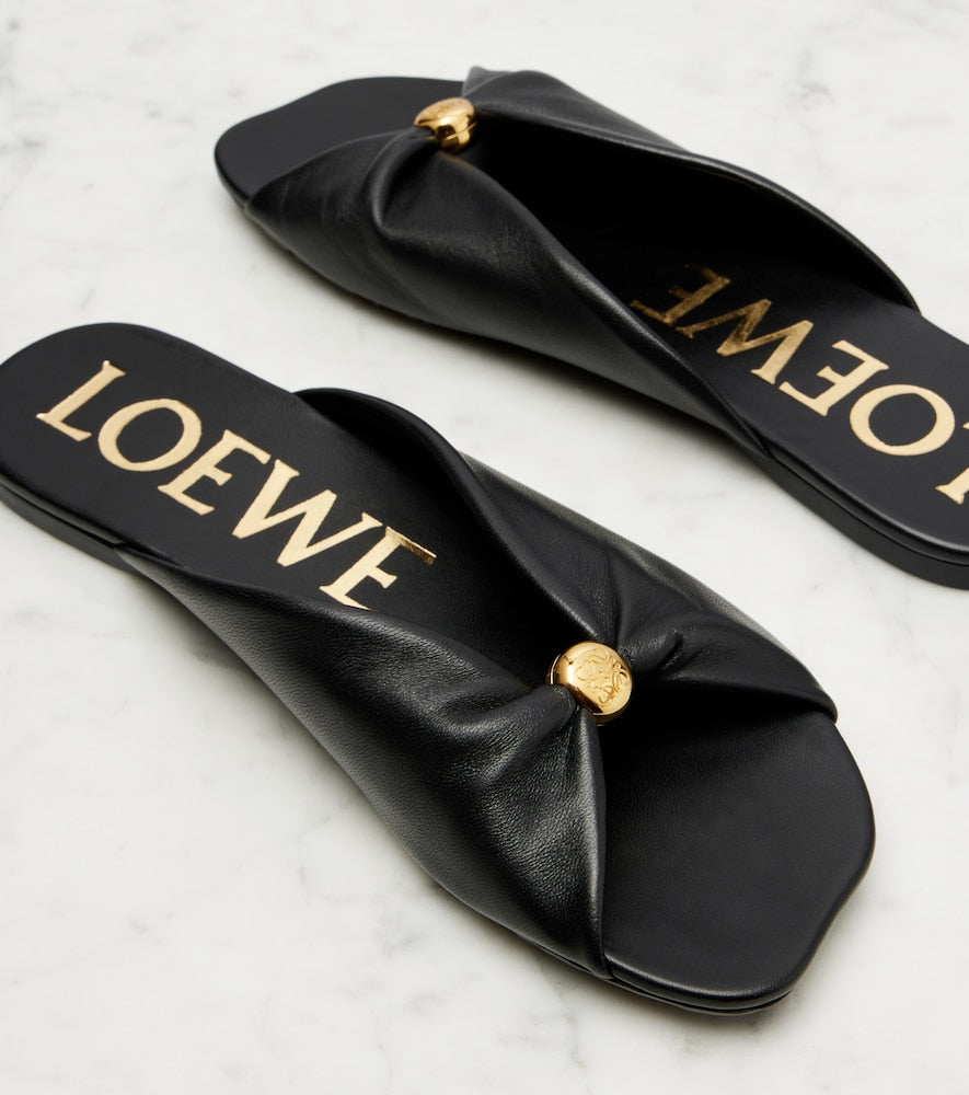 Loewe Paula's Ibiza Pebble leather slides in Black - Slides