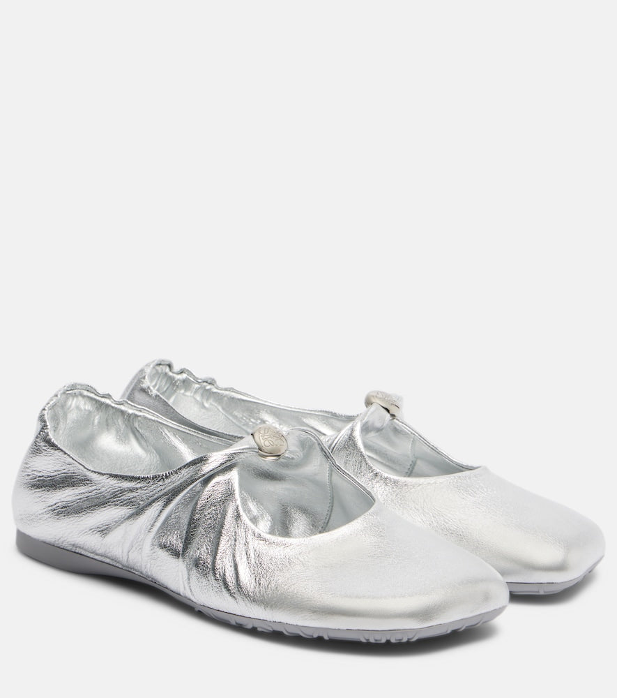 Silver Loewe Pebble Soft metallic leather Mary Jane flats - Ballerina Flats