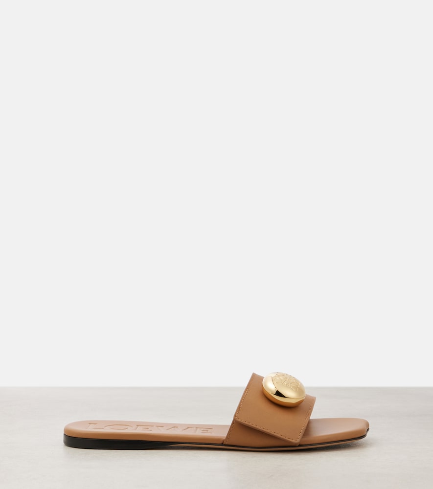 Loewe Pebble leather slides in Beige - Slides