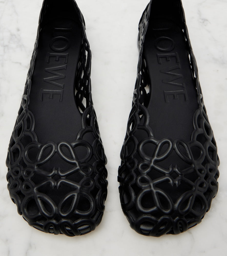 Loewe Petal Anagram leather ballet flats (Black) - Ballerina Flats
