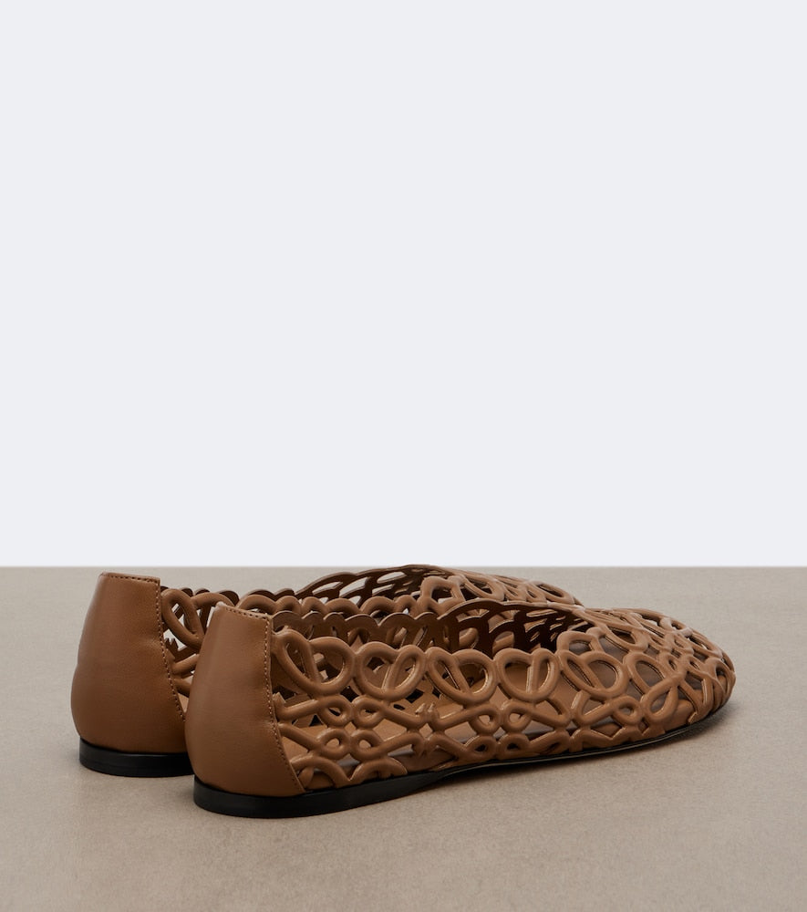 Loewe Petal Anagram leather ballet flats (Brown) - Ballerina Flats