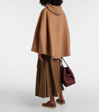 Loro Piana Kae oversized cashmere jacket