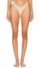 Lovers and Friends Catherine Swim Bottom in Neutral - Lovers and Friends - Bas de maillot de bain Catherine - Neutre - 恋人和朋友凯瑟琳泳裤中性 - Lovers and Friends Catherine Badehose in Neutral - Lovers and Friends Catherine 스윔 바텀 in Neutral - Amanti e amici Catherine Swim Bottom in colore neutro