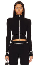 Lovers and Friends Dani Embellished Sweater in Black - Lovers and Friends - Pull orné Dani en noir - Lovers and Friends Dani 黑色装饰毛衣 - Lovers and Friends Dani verzierter Pullover in Schwarz - Lovers and Friends Dani 엠벨리시드 스웨터블랙 색상 - Lovers and Friends Maglione decorato Dani in nero