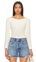 Lovers and Friends Dropped Needle Long Sleeve in Ivory - Lovers and Friends Dropped Needle - Manches longues en ivoire - 象牙色恋人和朋友落针长袖 - Lovers and Friends Dropped Needle Langarmshirt in Elfenbein - Lovers and Friends 드롭바늘 긴팔 아이보리 색상 - Lovers and Friends Manica lunga con ago cadente in avorio