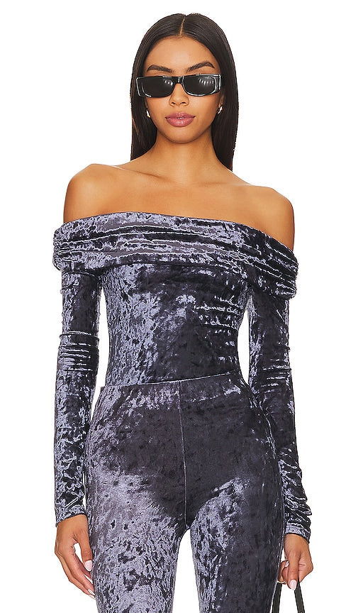 Lovers and Friends Emmry Bodysuit in Blue - Lovers and Friends - Body Emmry en bleu - Lovers and Friends Emmmry 蓝色连体衣 - Lovers and Friends Emmry Body in Blau - Lovers and Friends Emmry 바디수트 블루 색상 - Body Emmry Lovers and Friends in blu