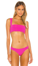 Lovers and Friends Fun Loving Top in Fuchsia - Haut amusant Lovers and Friends en fuchsia - 恋人和朋友有趣的紫红色上衣 - Lovers and Friends Fun Loving Top in Fuchsia - Lovers and Friends 펀 러빙 탑 - Amanti e amici Fun Loving Top in fucsia