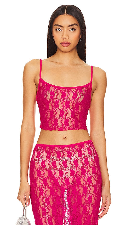 Lovers and Friends Lia Sheer Tank Top in Fuchsia - Lovers and Friends - Débardeur transparent Lia en fuchsia - Lovers and Friends Lia 紫红色透明背心 - Transparentes Tanktop „Lia“ von Lovers and Friends in Fuchsia - Lovers and Friends Lia 쉬어 탱크탑 - Canotta velata Lia Lovers and Friends in fucsia